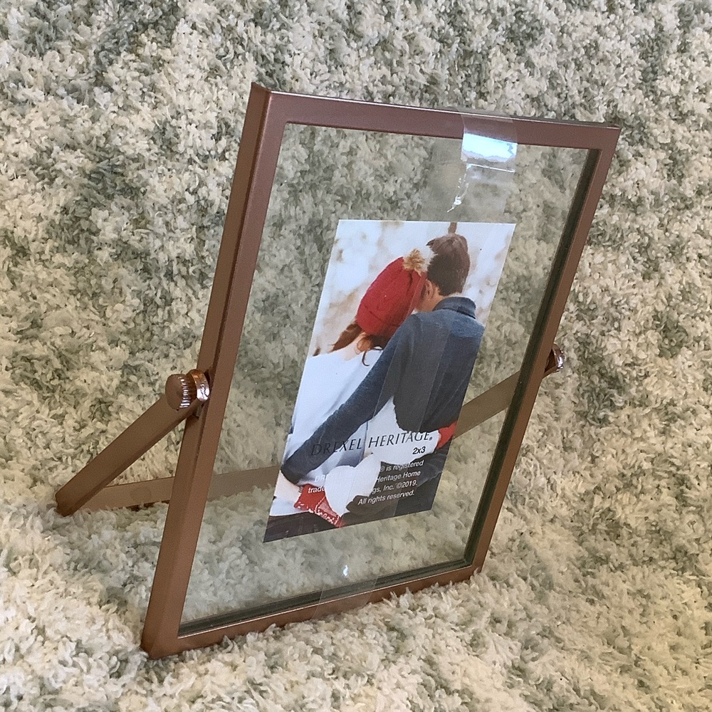Drexel Heritage Copper-Tone Glass Picture Frame NWT 2x3” - Picture 2 of 12